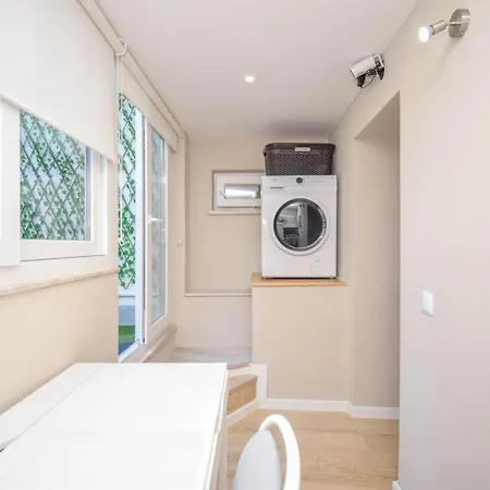 Outdoor Patio Newly Renovated Apartment Cascais