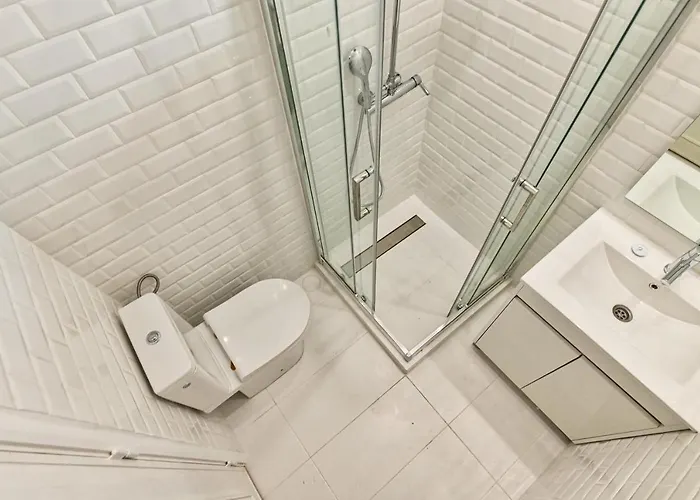 Outdoor Patio Newly Renovated * Cascais