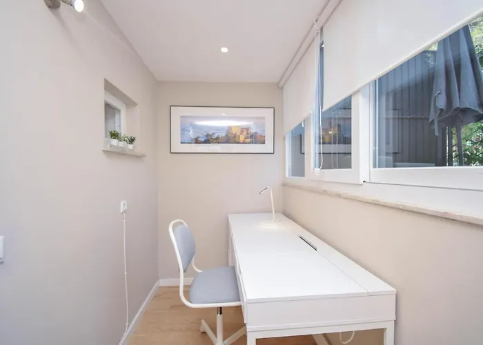 Outdoor Patio Newly Renovated *